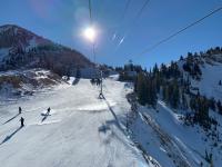 Wide Track under the Sugarloaf lift with Razor Back on the left and Glory Hole on the right